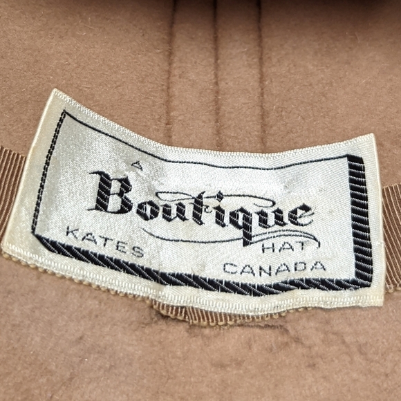 VINTAGE Kates Boutique tan felt hat - Picture 8 of 11